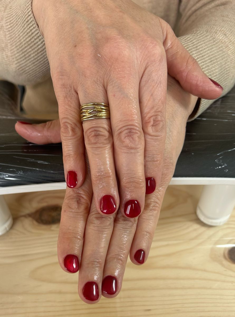 Vernis rouge classique